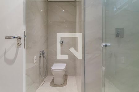 Apartamento à venda com 184m², 3 quartos e 1 vagaBanheiro da Suíte