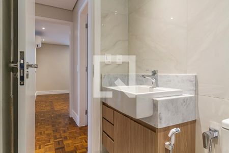 Apartamento à venda com 184m², 3 quartos e 1 vagaBanheiro Social