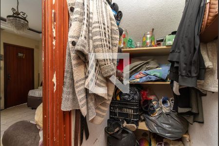 Casa à venda com 110m², 3 quartos e sem vagaArmário da Escada