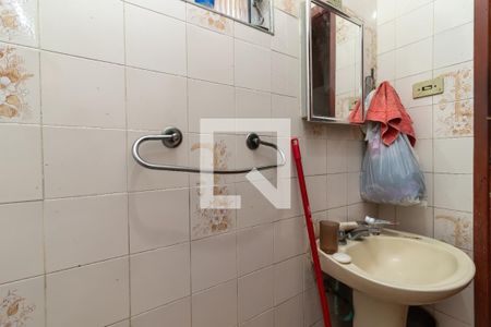 Casa à venda com 110m², 3 quartos e sem vagaBanheiro 2