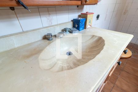 Casa à venda com 110m², 3 quartos e sem vagaBanheiro da Suíte