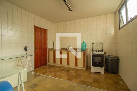 Apartamento à venda com 107m², 2 quartos e 1 vaga Apartamento à venda com 107m², 2 quartos e 1 vagaÁrea comum - Salão de festas