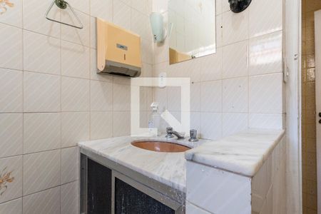 Casa à venda com 100m², 3 quartos e sem vagaBanheiro 1