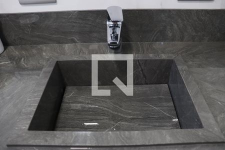 Apartamento à venda com 156m², 4 quartos e 1 vagaBanheiro Corredor