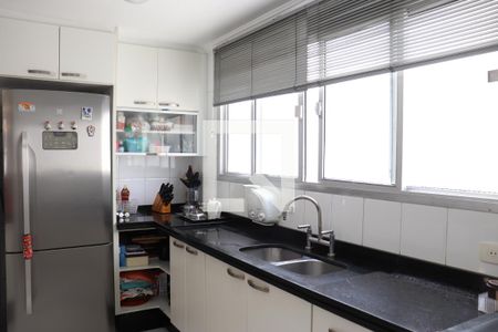 Apartamento à venda com 156m², 4 quartos e 1 vagaCozinha