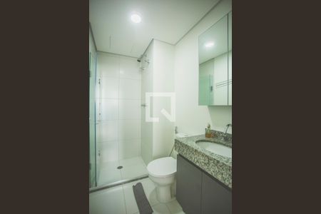 Banheiro de kitnet/studio para alugar com 1 quarto, 22m² em Vila Mariana, São Paulo