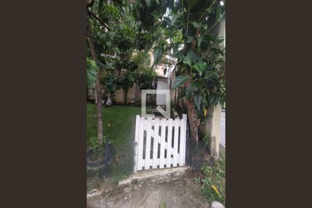 Apartamento à venda com 102m², 2 quartos e 1 vaga Apartamento à venda com 102m², 2 quartos e 1 vagaFachada