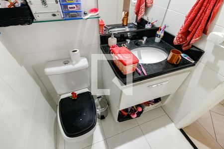 Apartamento à venda com 76m², 2 quartos e 2 vagas Apartamento à venda com 76m², 2 quartos e 2 vagasBanheiro Corredor