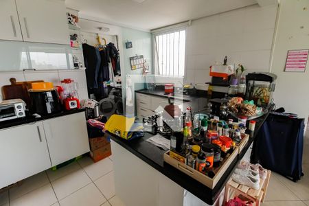 Apartamento à venda com 76m², 2 quartos e 2 vagas Apartamento à venda com 76m², 2 quartos e 2 vagasCozinha - Armários