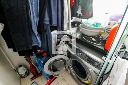 Apartamento à venda com 76m², 2 quartos e 2 vagas Apartamento à venda com 76m², 2 quartos e 2 vagasÁrea de Serviço