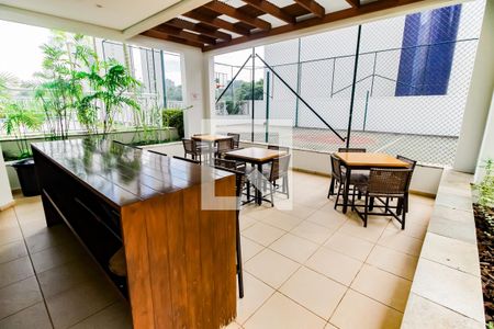 Apartamento à venda com 76m², 2 quartos e 2 vagas Apartamento à venda com 76m², 2 quartos e 2 vagasÁrea comum - Churrasqueira