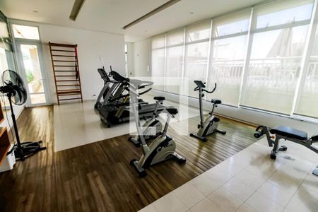 Apartamento à venda com 76m², 2 quartos e 2 vagas Apartamento à venda com 76m², 2 quartos e 2 vagasÁrea comum - Academia