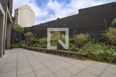 Apartamento para alugar com 38m², 1 quarto e sem vaga Apartamento para alugar com 38m², 1 quarto e sem vagaÁrea comum - Pátio