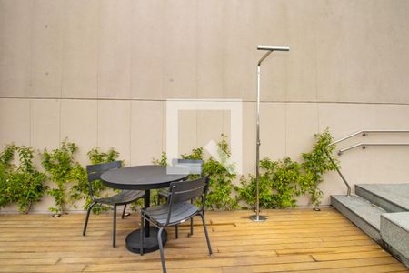 Apartamento para alugar com 38m², 1 quarto e sem vaga Apartamento para alugar com 38m², 1 quarto e sem vagaÁrea comum - Ducha