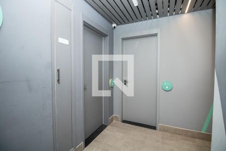 Apartamento para alugar com 38m², 1 quarto e sem vaga Apartamento para alugar com 38m², 1 quarto e sem vagaÁrea comum - hall do andar