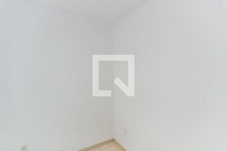 Quarto 1 de casa para alugar com 2 quartos, 100m² em Vila Kosmos, Rio de Janeiro