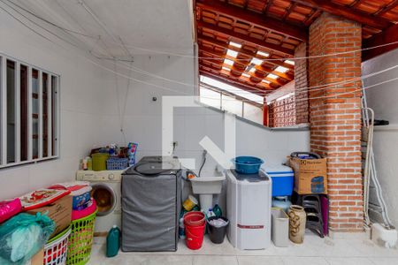 Casa à venda com 127m², 3 quartos e 4 vagas Casa à venda com 127m², 3 quartos e 4 vagasÁrea de Serviço