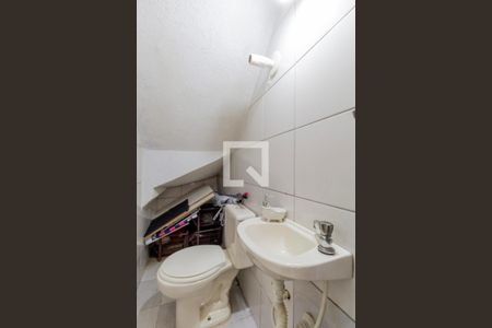 Casa à venda com 127m², 3 quartos e 4 vagas Casa à venda com 127m², 3 quartos e 4 vagasLavabo Externo