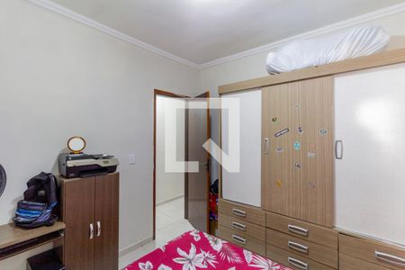 Casa à venda com 127m², 3 quartos e 4 vagas Casa à venda com 127m², 3 quartos e 4 vagasQuarto 2