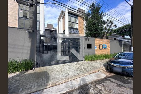 Casa de condomínio à venda com 218m², 3 quartos e 2 vagasFachada Condominio