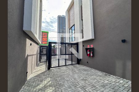 Casa de condomínio à venda com 218m², 3 quartos e 2 vagasEntrada Condominio