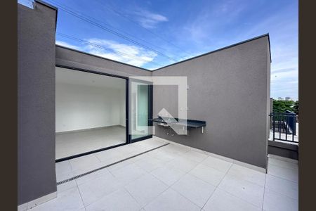 Casa de condomínio à venda com 218m², 3 quartos e 2 vagasVaranda Superior