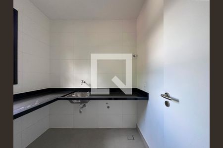 Casa de condomínio à venda com 218m², 3 quartos e 2 vagasÁrea de Serviço