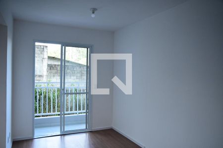 Sala de apartamento para alugar com 2 quartos, 47m² em Jardim Pioneira, Cotia