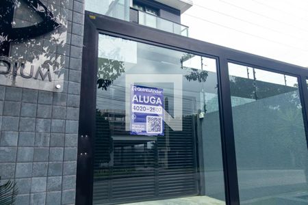 Studio para alugar com 24m², 1 quarto e sem vagaFachada do Condomínio e placa