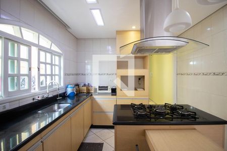 Cozinha de casa para alugar com 3 quartos, 250m² em Itaquera, São Paulo