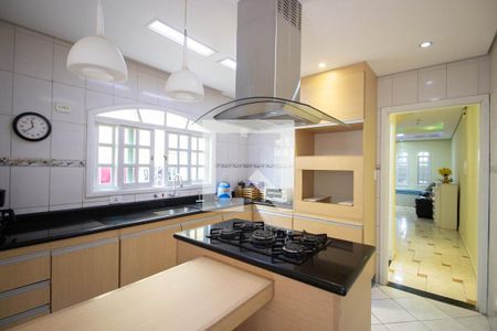 Cozinha de casa para alugar com 3 quartos, 250m² em Itaquera, São Paulo