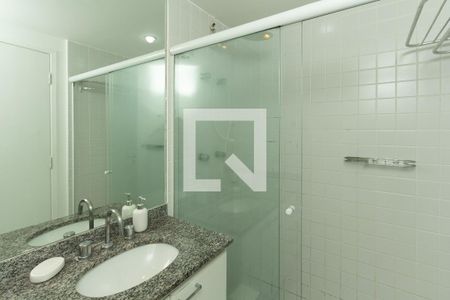 Apartamento à venda com 44m², 1 quarto e sem vaga Apartamento à venda com 44m², 1 quarto e sem vagaBanheiro da Suíte