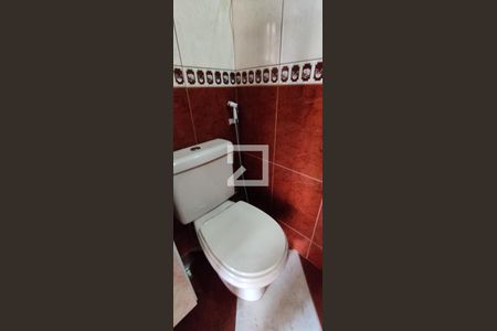 Apartamento à venda com 61m², 2 quartos e 2 vagas Apartamento à venda com 61m², 2 quartos e 2 vagasBanheiro Social