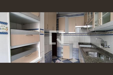 Apartamento à venda com 61m², 2 quartos e 2 vagas Apartamento à venda com 61m², 2 quartos e 2 vagasCozinha e Área de Serviço