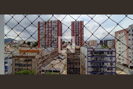 Apartamento à venda com 61m², 2 quartos e 2 vagas Apartamento à venda com 61m², 2 quartos e 2 vagasVista da Cozinha e Área de Serviço