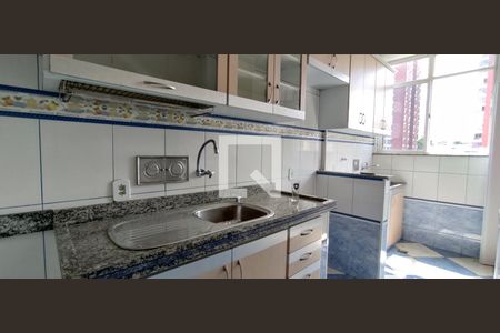 Apartamento à venda com 61m², 2 quartos e 2 vagas Apartamento à venda com 61m², 2 quartos e 2 vagasCozinha e Área de Serviço