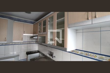 Apartamento à venda com 61m², 2 quartos e 2 vagas Apartamento à venda com 61m², 2 quartos e 2 vagasCozinha e Área de Serviço