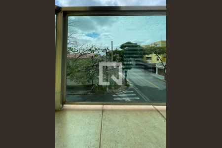 Casa à venda com 200m², 7 quartos e 3 vagas Casa à venda com 200m², 7 quartos e 3 vagasSacada - Quarto 4