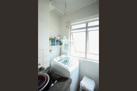 Apartamento à venda com 57m², 2 quartos e 1 vaga Apartamento à venda com 57m², 2 quartos e 1 vagaÁrea de Serviço