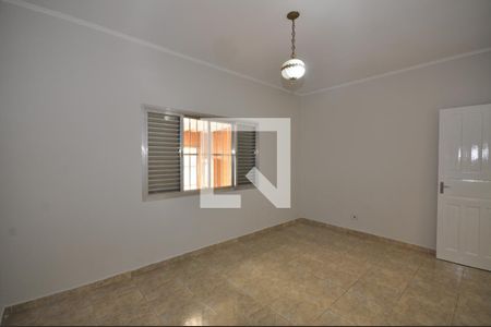 Quarto 1 de casa para alugar com 2 quartos, 80m² em Vila Paiva, São Paulo