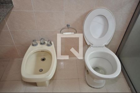 Banheiro Social de casa para alugar com 2 quartos, 80m² em Vila Paiva, São Paulo