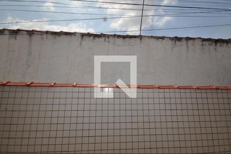 Vista do Quarto 2 de casa para alugar com 2 quartos, 80m² em Vila Paiva, São Paulo