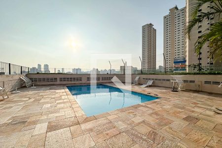 Apartamento à venda com 82m², 3 quartos e 2 vagasÁrea comum - Piscina