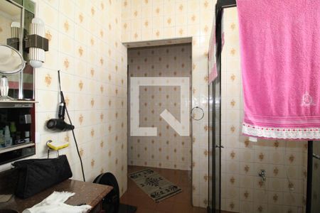 Casa à venda com 360m², 4 quartos e 8 vagasBanheiro da Suíte - Quarto 3