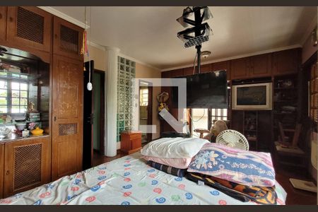 Casa à venda com 249m², 3 quartos e 4 vagas Casa à venda com 249m², 3 quartos e 4 vagasSuíte