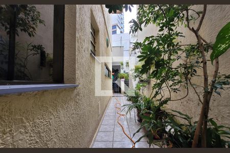 Casa à venda com 249m², 3 quartos e 4 vagas Casa à venda com 249m², 3 quartos e 4 vagasQuintal