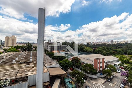 Vista Quarto 1 de apartamento para alugar com 2 quartos, 37m² em Jurubatuba, São Paulo