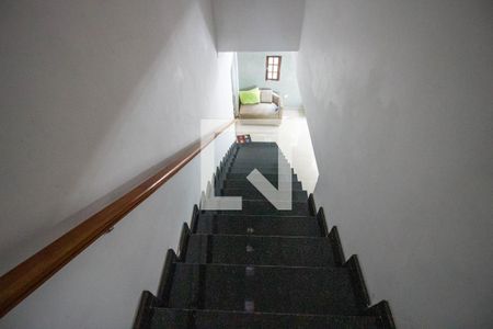 Casa à venda com 700m², 3 quartos e 5 vagasEscada