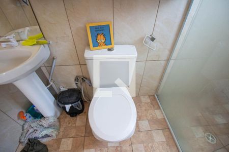 Casa à venda com 700m², 3 quartos e 5 vagasBanheiro da Suíte 2