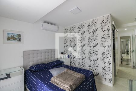 Casa de condomínio para alugar com 430m², 7 quartos e 2 vagasSuíte 2